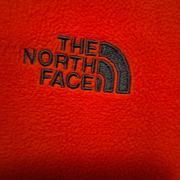 The North Face Bright Red Fleece Pullover Size M - Picture 3 of 5